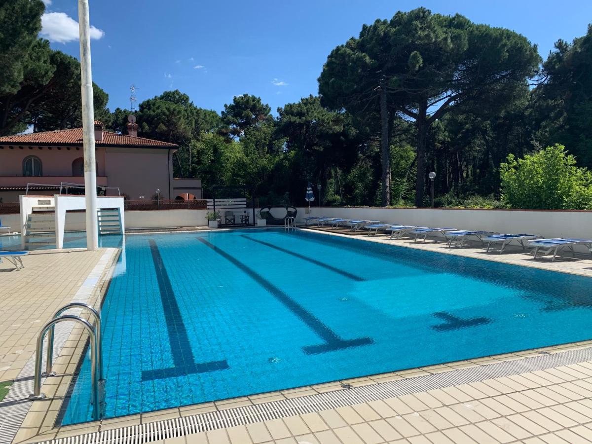 G&D Hotel Deanna Pool&Brunch Milano Marittima Luaran gambar