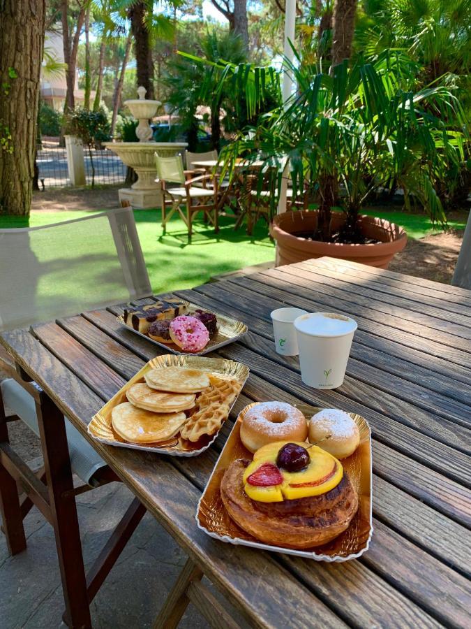 G&D Hotel Deanna Pool&Brunch Milano Marittima Luaran gambar