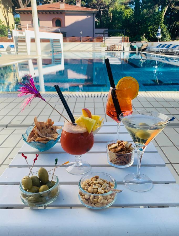 G&D Hotel Deanna Pool&Brunch Milano Marittima Luaran gambar