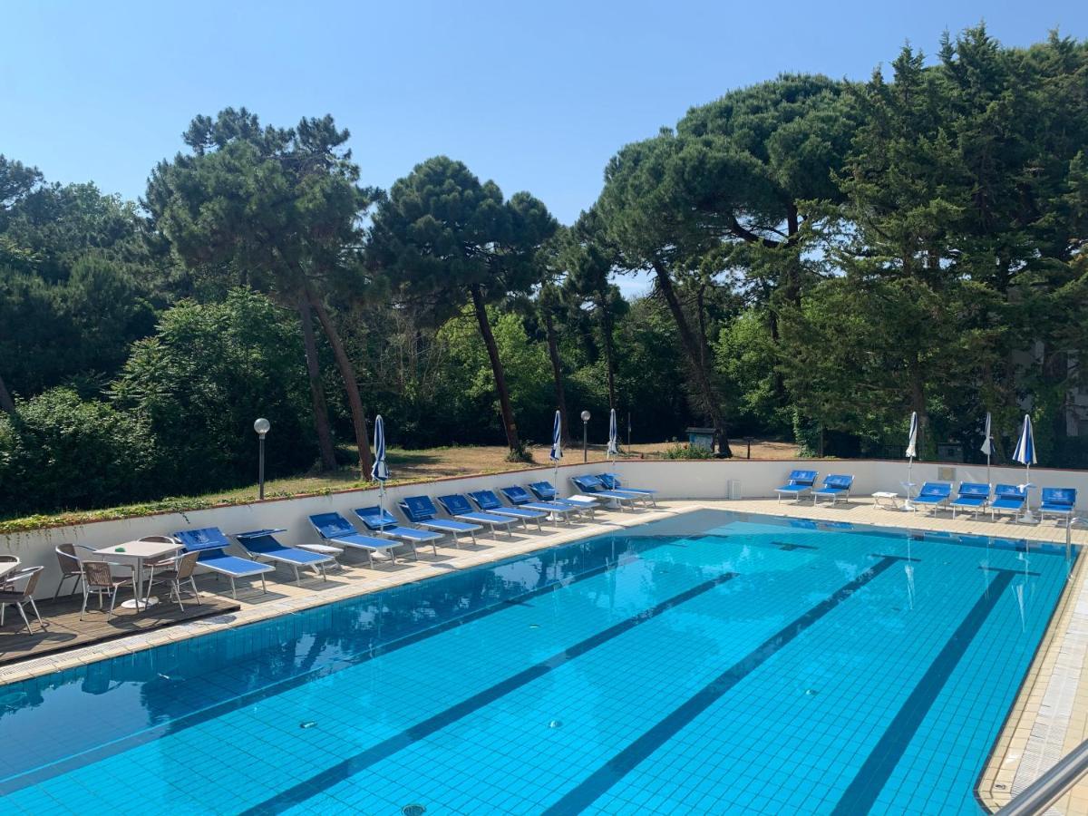 G&D Hotel Deanna Pool&Brunch Milano Marittima Luaran gambar
