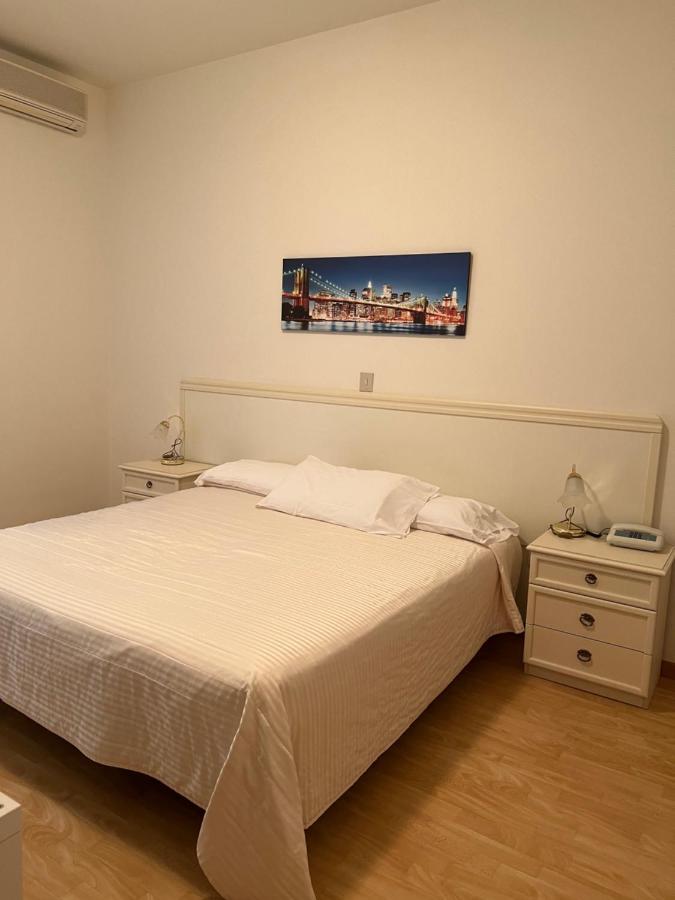 G&D Hotel Deanna Pool&Brunch Milano Marittima Bilik gambar
