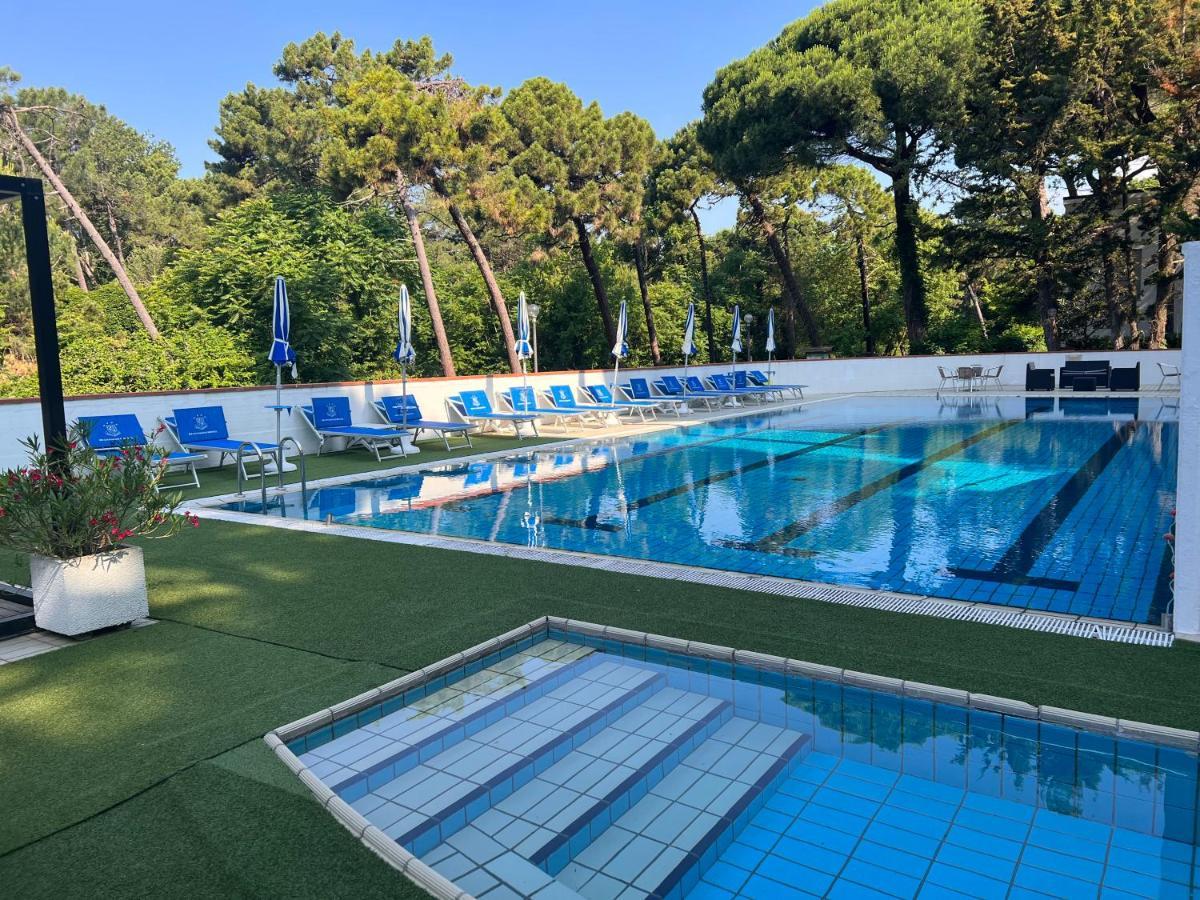 G&D Hotel Deanna Pool&Brunch Milano Marittima Luaran gambar
