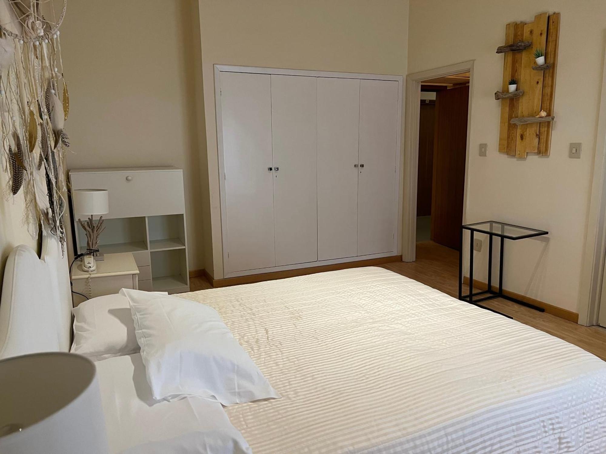 G&D Hotel Deanna Pool&Brunch Milano Marittima Bilik gambar