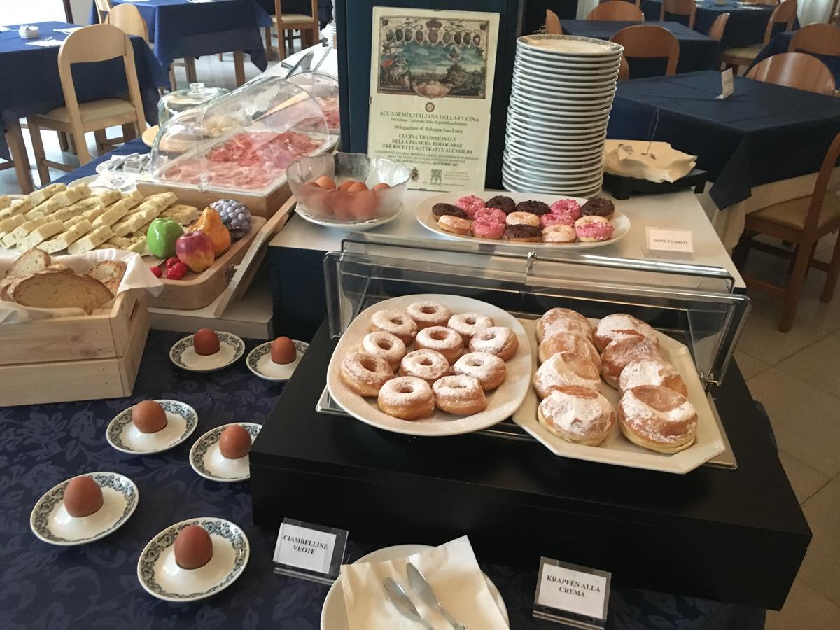 G&D Hotel Deanna Pool&Brunch Milano Marittima Luaran gambar