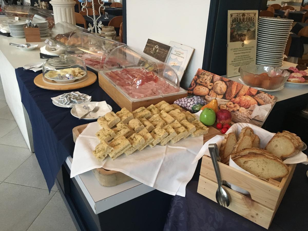G&D Hotel Deanna Pool&Brunch Milano Marittima Luaran gambar