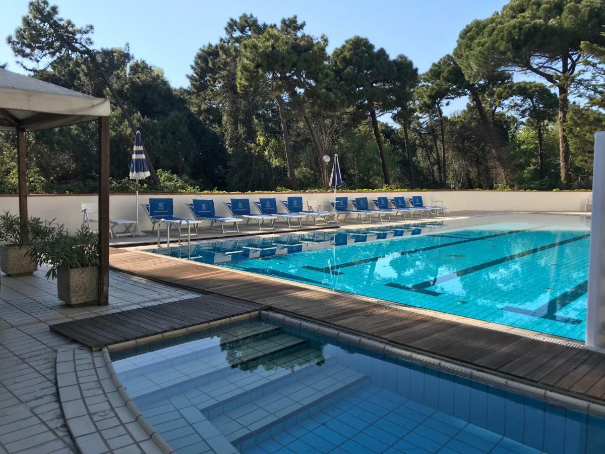 G&D Hotel Deanna Pool&Brunch Milano Marittima Luaran gambar